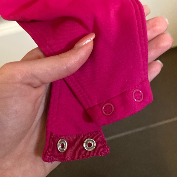 ARITZIA RUNCHED BODYSUIT - Picture 3 of 3